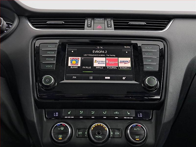 Škoda Octavia (2016) Scout 2.0 TDI, 4X4, Tempomat - fotka 12 z 17