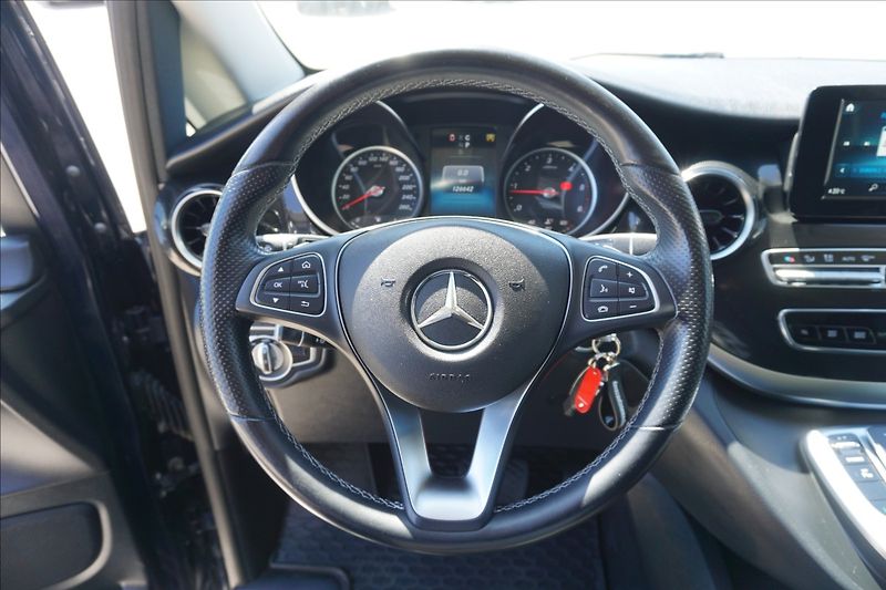 Mercedes-Benz Třídy V 2,0 V 250d 4M ČR 1.maj - fotka 13 z 22