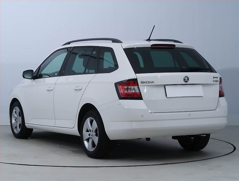 Škoda Fabia (2015) 1.2 TSI, Tempomat - fotka 4 z 17