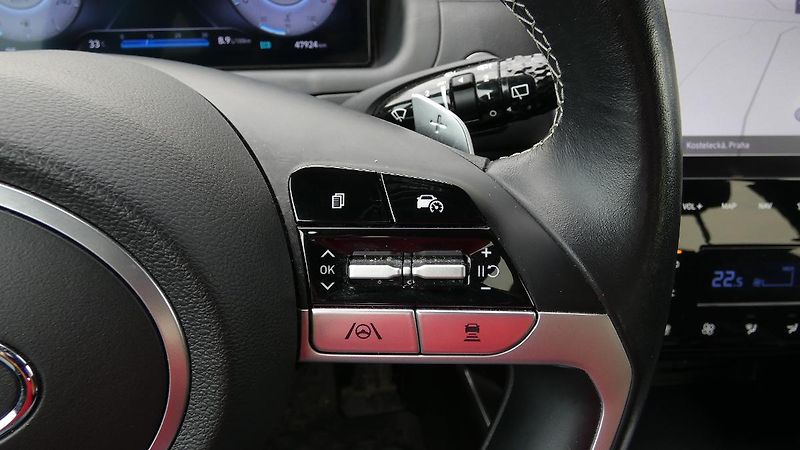 Hyundai Tucson 1.6 T-GDI HEV Style 4x4 Auto - fotka 12 z 23