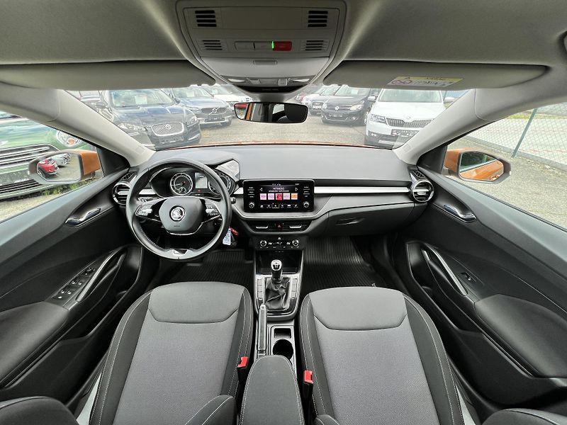 Škoda Fabia Ambition+ 1.0TSi 70kw PŮVOD ČR - fotka 19 z 44