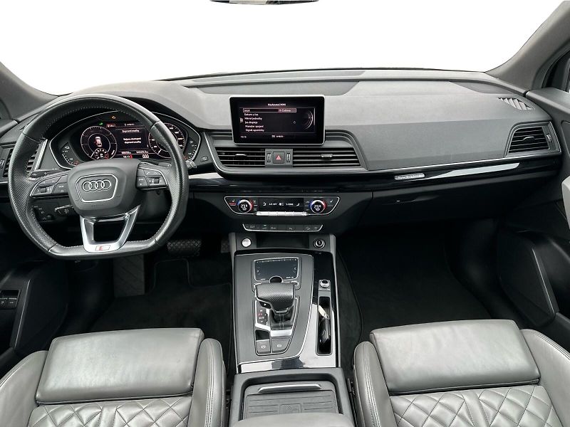 Audi Q5 4x4 PHEV 270kW SoH:87,8% - fotka 10 z 24