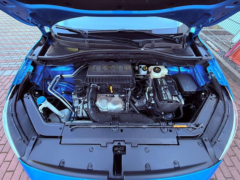 MG ZS 1.5 Essential, ČR, 36 tkm - fotka 25 z 26
