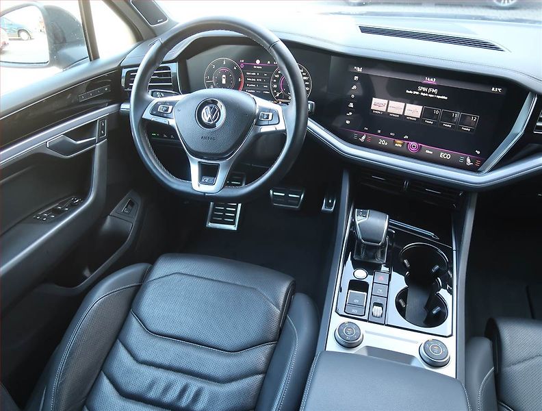 Volkswagen Touareg (2020) 3.0 TDI - fotka 7 z 14
