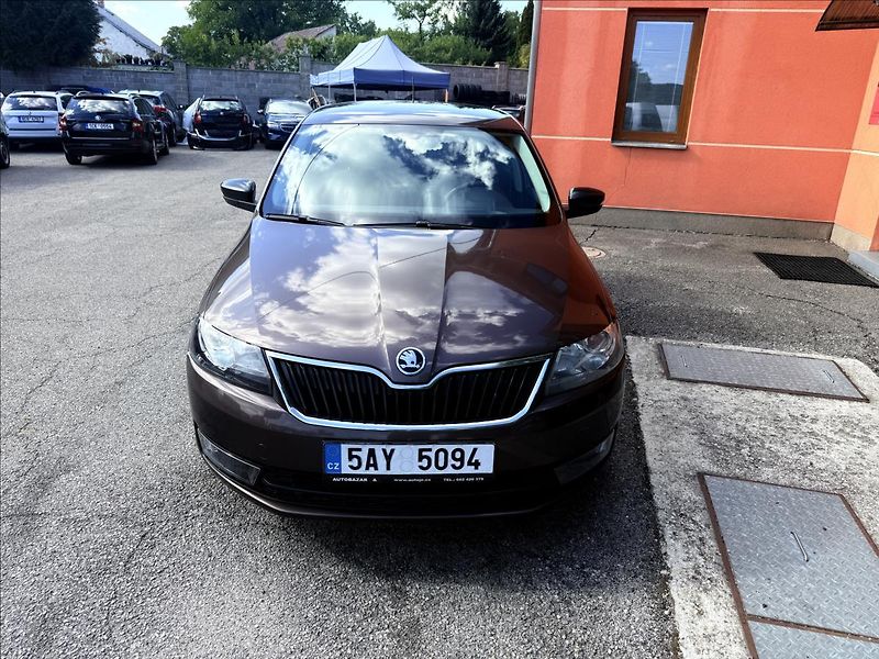 Škoda Rapid 1,2 TSi STYLE PLUS ČR - fotka 2 z 30