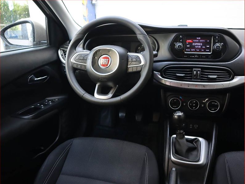 Fiat Tipo (2018) 1.4 16V, Serv.kniha, Tempomat - fotka 7 z 17