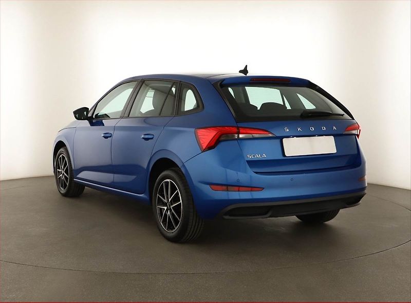 Škoda Scala (2019) 1.5 TSI, Tempomat - fotka 4 z 12