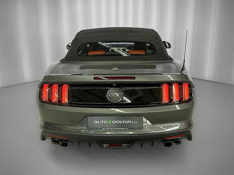 Ford Mustang 5.0 V8 GT CABRIO, ROUSH VÝFUKY - fotka 6 z 27