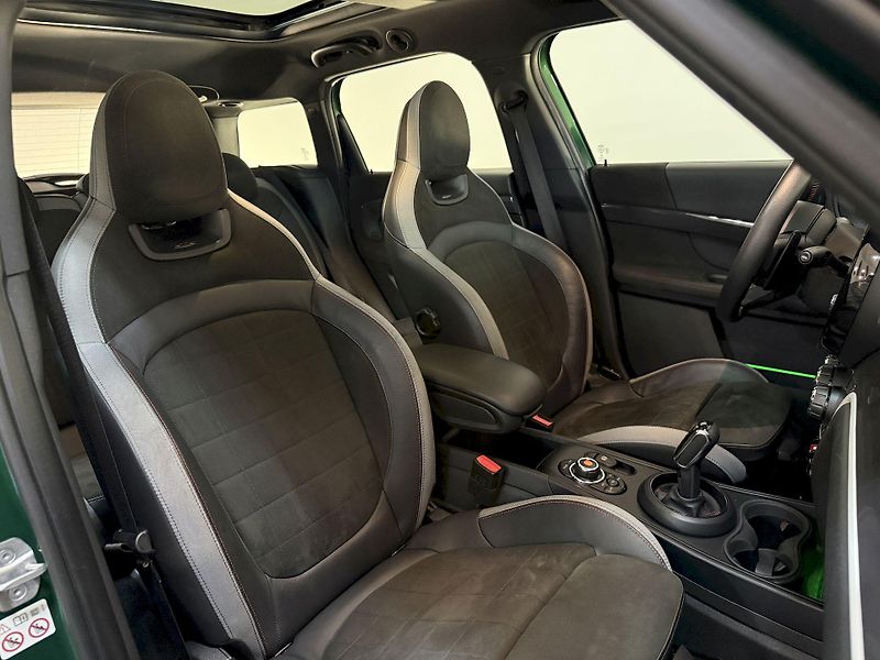 Mini Countryman SD JCW ALL4 Servis TOP - fotka 40 z 42