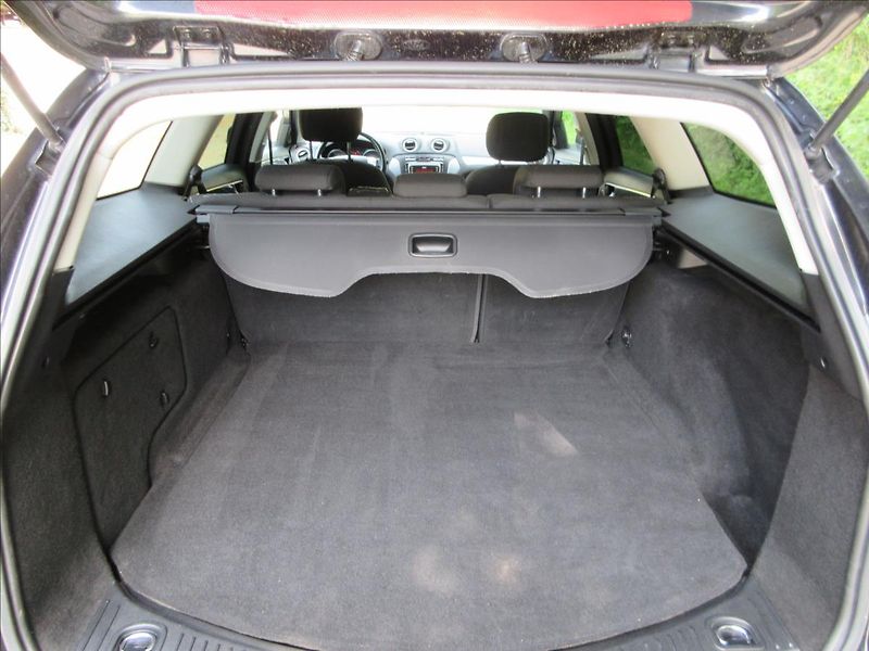 Ford Mondeo 2,0 TDCi 103 Kw, automat, Nové - fotka 24 z 31