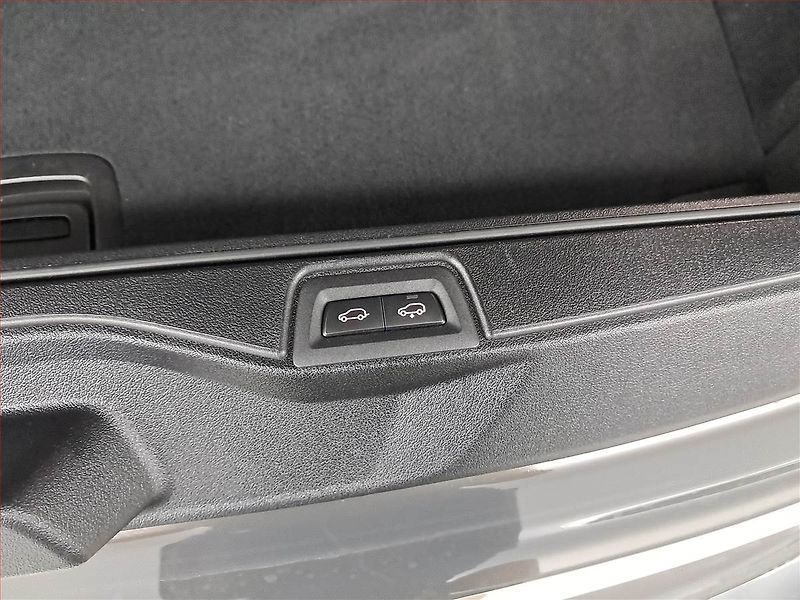 BMW X7 (2022) M50i - fotka 16 z 30