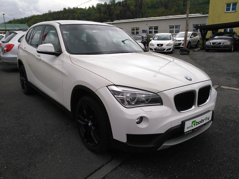BMW X1 2,0 D  XDrive /135 kW/  - fotka 2 z 34