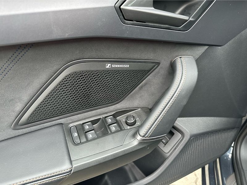 Seat Leon Cupra SP 1,5 eTSI 7DSG - fotka 22 z 26