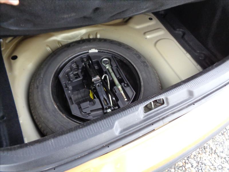 Peugeot 207 1,4 - fotka 18 z 18