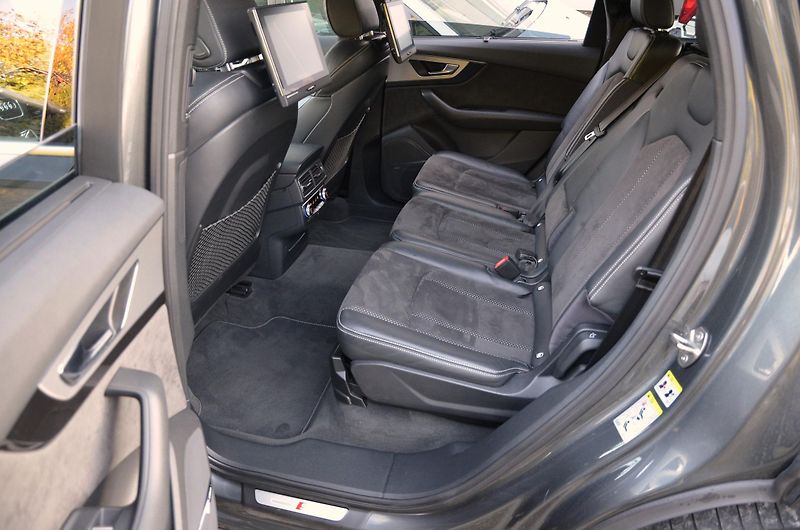 Audi Q7 (2016) 3.0TDi Q S-Line 1.MAJ./ VÝBAVA - fotka 14 z 51
