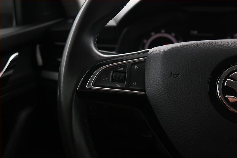 Škoda Kamiq (2020) Style 1.0 TSI, ČR,1.maj - fotka 15 z 18
