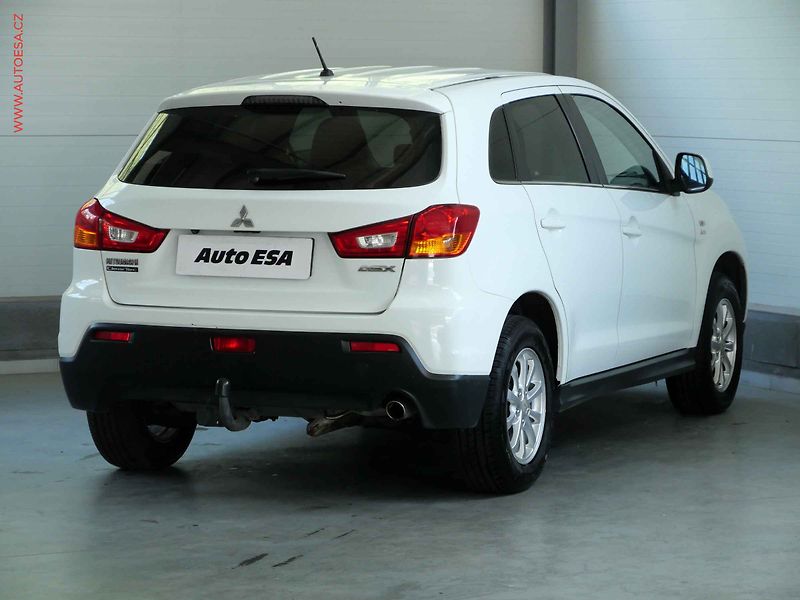 Mitsubishi ASX (2011) 1.6 MIVEC, ČR, AC, tempo - fotka 4 z 20