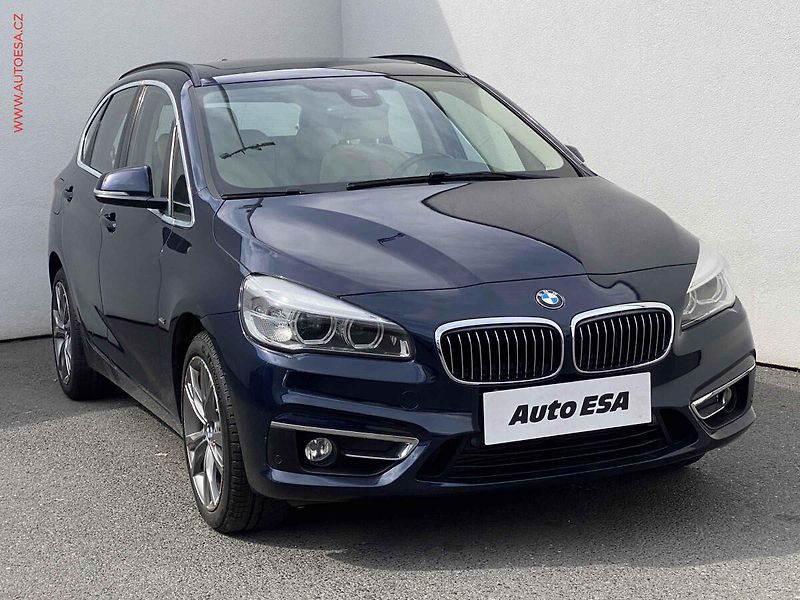 BMW Řada 2 (2017) 2.0T 225i xDrive, LuxuryLine - fotografie inzerátu
