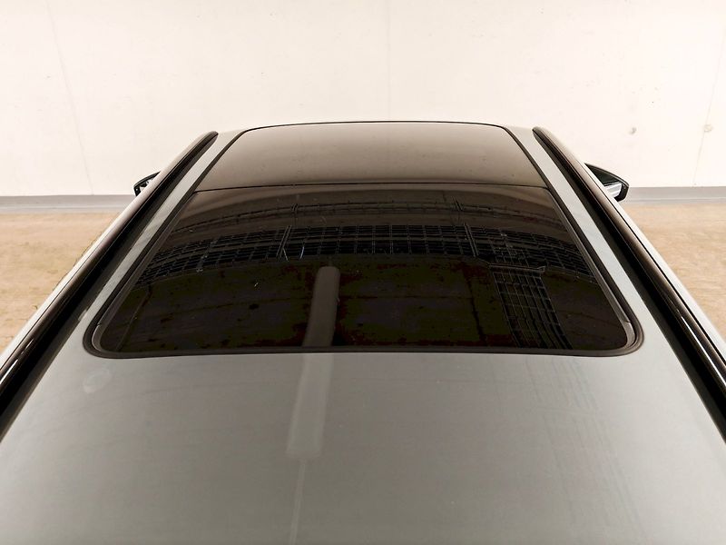 Škoda Superb (2025) Combi 2.0 TDI 142 kW DSG 4x4 S - fotka 32 z 36