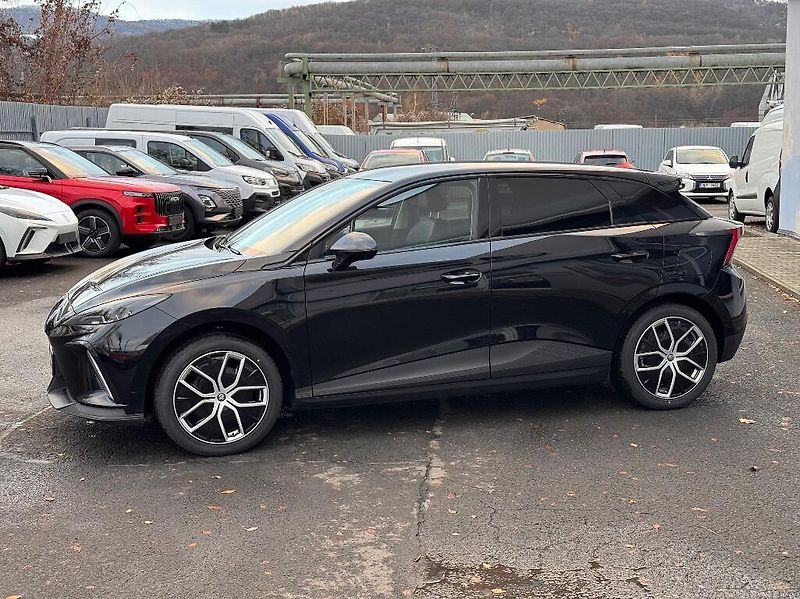 MG MG4 (2025) Electric Exclusive (64 kWh) - fotka 5 z 39