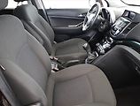 Chevrolet Orlando (2013) 2.0 VCDi, 7 míst, po STK - náhled 7