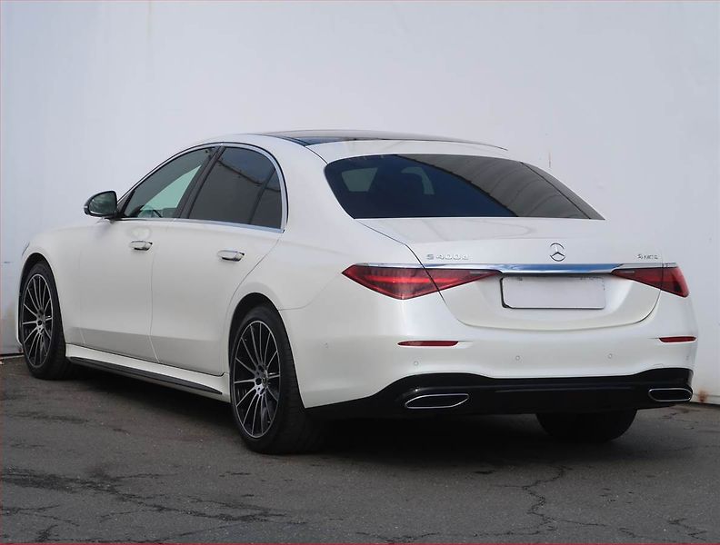Mercedes-Benz Třídy S (2021) S 400 d 4MATIC - fotka 4 z 24
