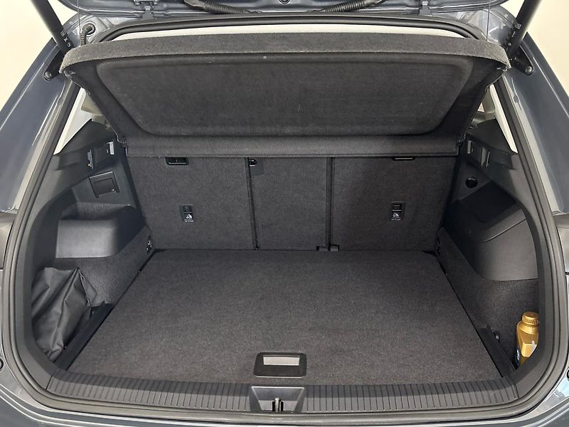 Volkswagen Tiguan People DSG - fotka 10 z 31
