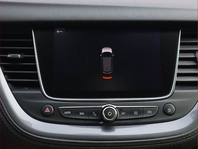 Opel Grandland X (2018) Elegance 1.2 Turbo, Automat - fotka 18 z 24