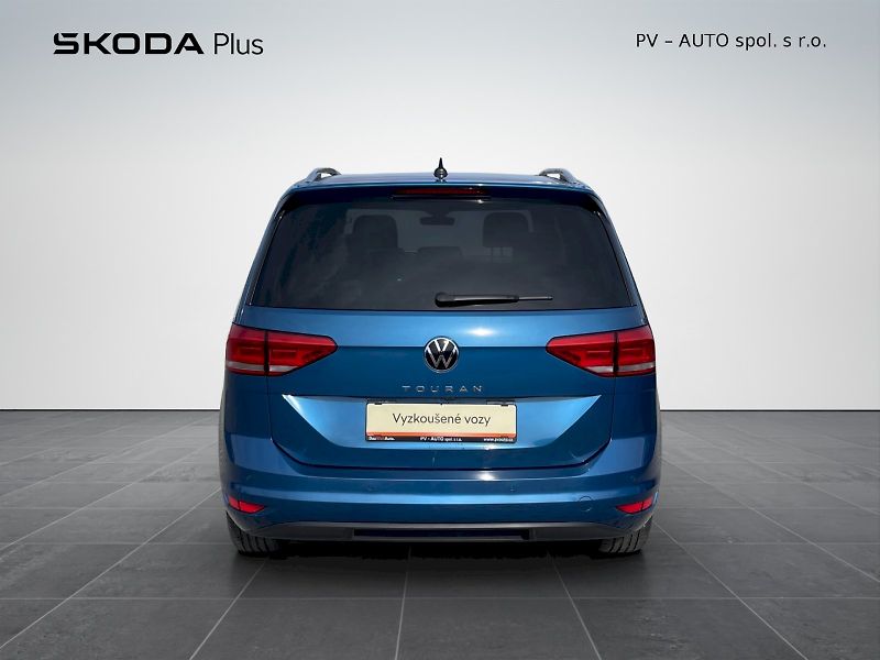 Volkswagen Touran (2022) 1.5 TSI 110 kW DSG Highline - fotka 28 z 35