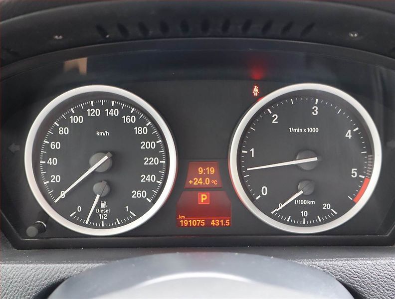 BMW X6 (2010) xDrive30d, 4X4, Automat, Kůže - fotka 11 z 24