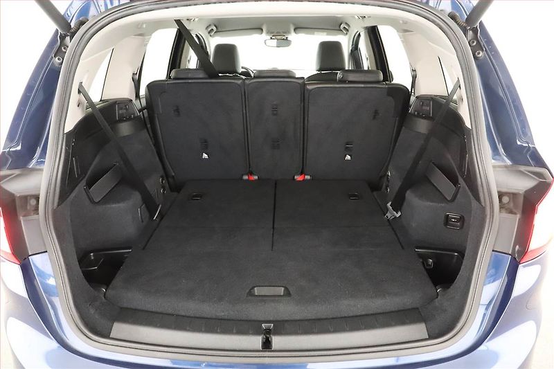 BMW Řada 2 (2020) 218i Gran Tourer, Automat - fotka 22 z 23