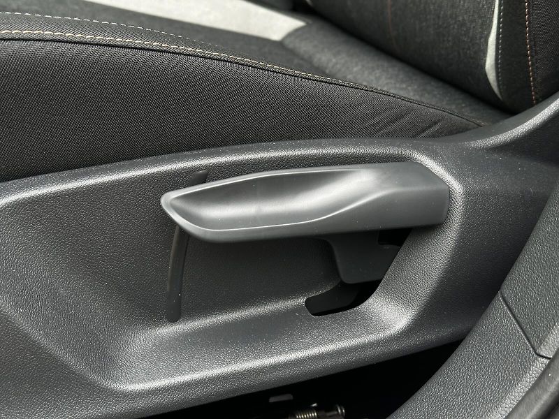 Škoda Scala 1.0TSi DSG 116PS LED V.Cockpit - fotka 14 z 46