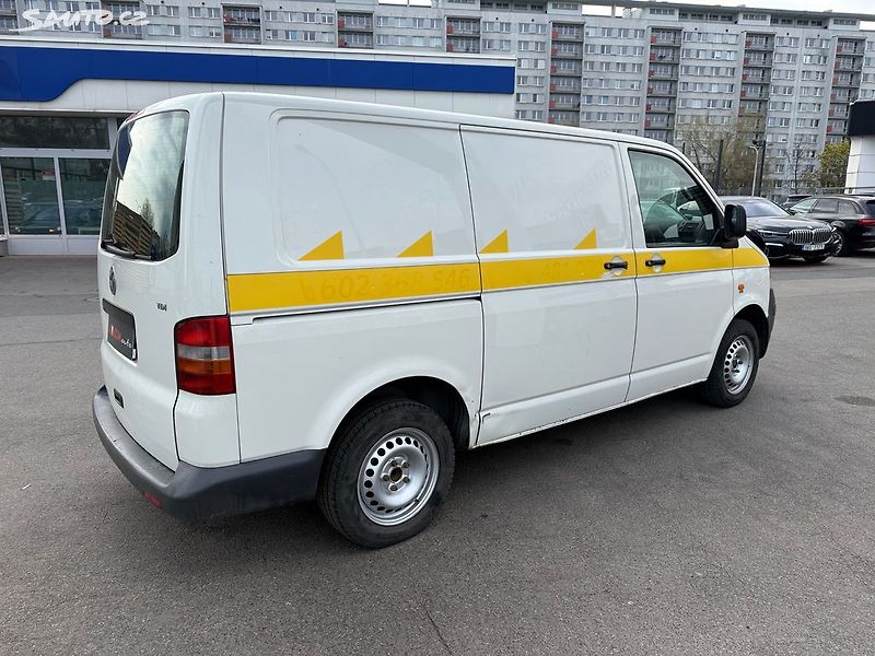 Volkswagen Transporter 1.9 TDI 63kW - fotka 6 z 15