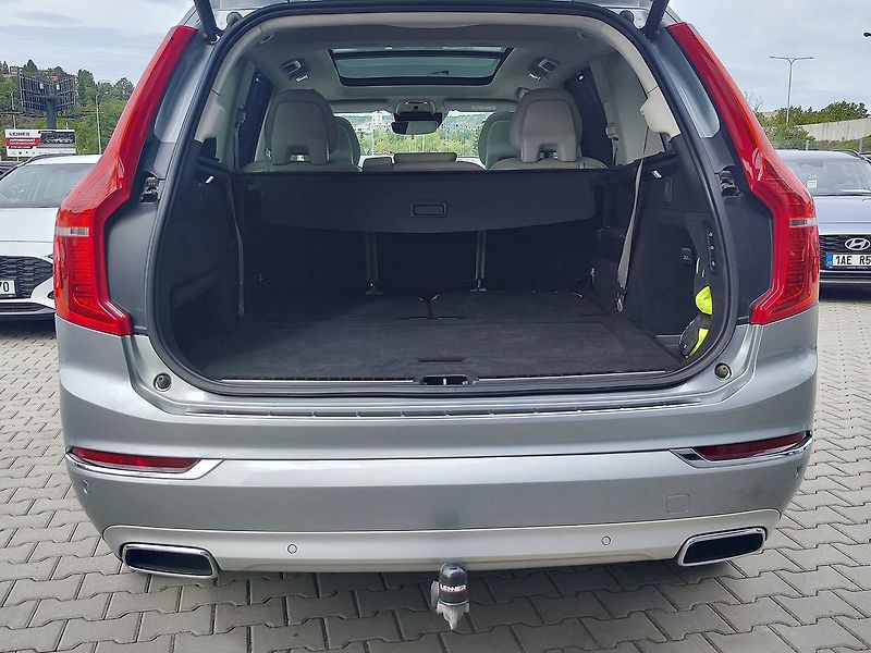 Volvo XC90 D5 2.0/173kW Inscription AT 4x - fotka 9 z 47