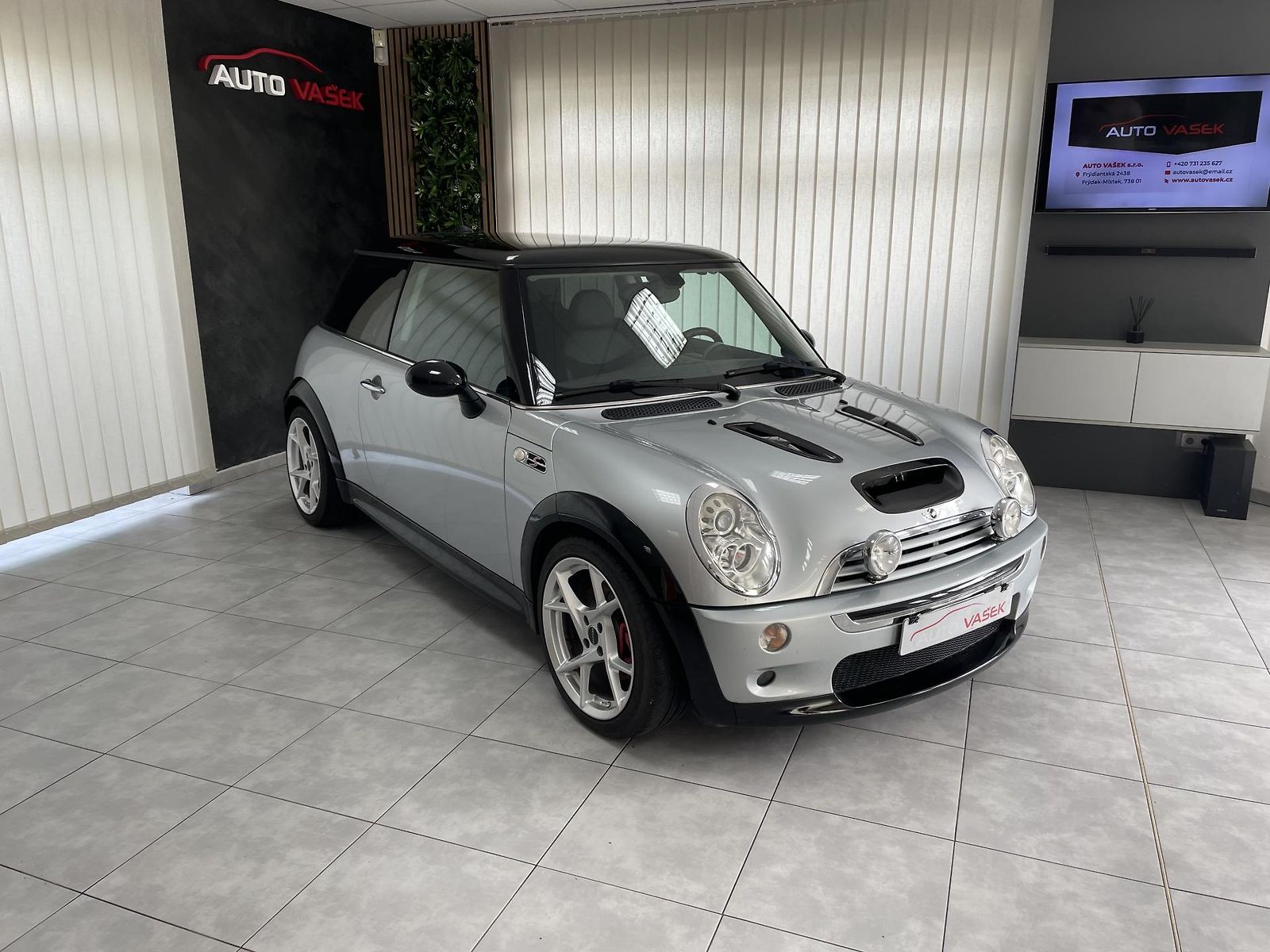 Mini Cooper S 1.6 i 125 kw AUTOMAT SERVISKA