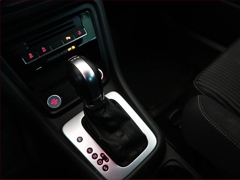 Seat Alhambra (2015) 2.0 TDI, Automat, 7 míst - fotka 13 z 19