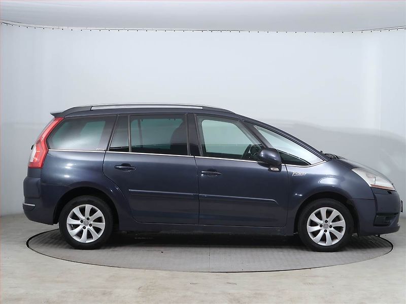 Citroën C4 Picasso (2010) Exclusive 2.0 HDi 135, Automat - fotka 6 z 14