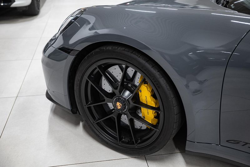 Porsche 911 (2025) Carrera GTS 398KW TOP VÝBAVA  - fotka 14 z 49