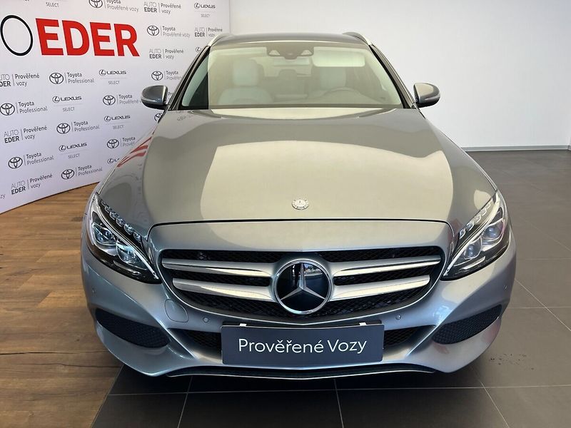 Mercedes-Benz Třídy C C 250 d 4MATIC Avantgarde - fotka 2 z 27