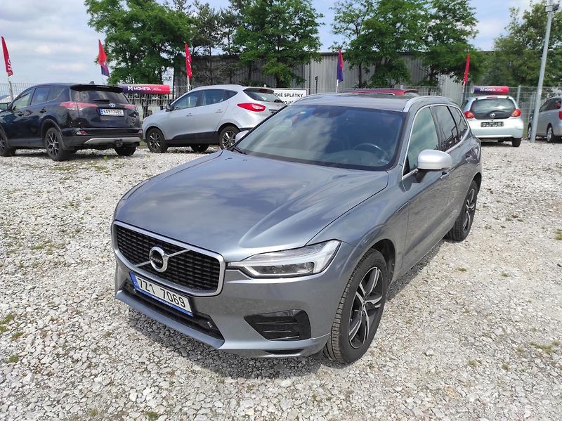 Volvo XC60 - fotka 2 z 18