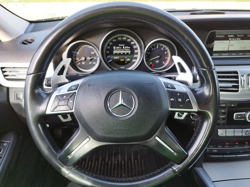 Mercedes-Benz Třídy E E200 NATURAL GAS CNG - fotka 11 z 28