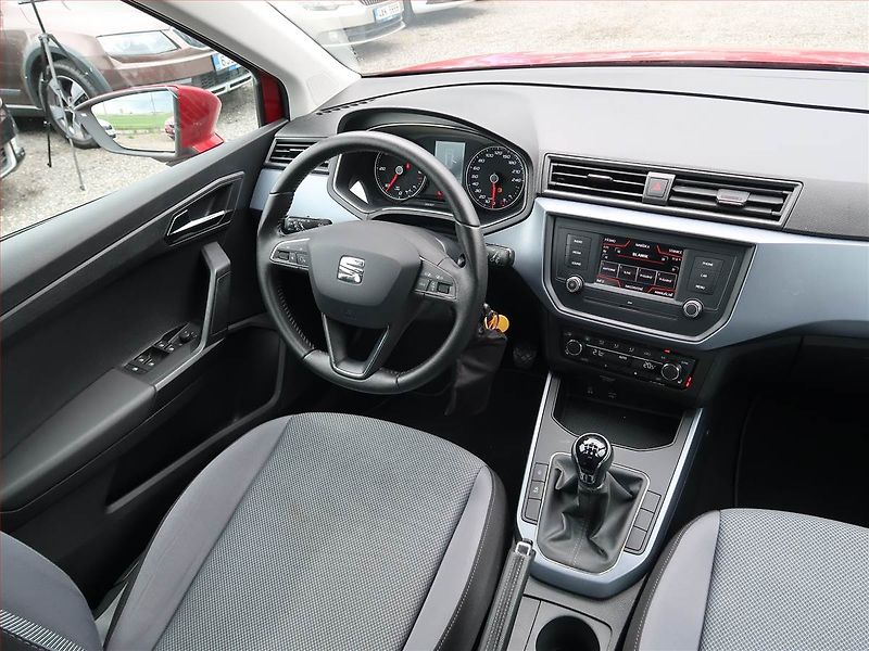 Seat Arona (2018) 1.6 TDI, Vyhř. sedaček - fotka 7 z 19