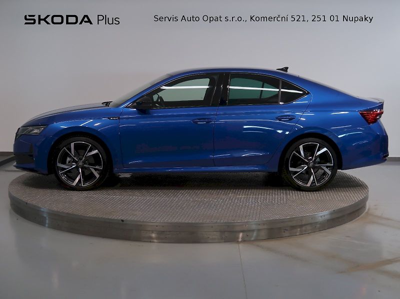 Škoda Octavia (2025) SPORTLINE 2.0TDI 110KW LED MAT - fotka 3 z 43