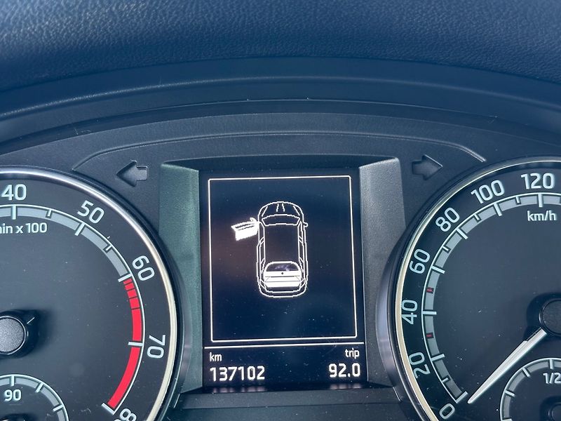 Škoda Rapid (2018) 1.0TSi GARANCE KM - fotka 8 z 11