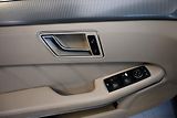 Mercedes-Benz Třídy E (2014) 2.2 250T Avantgarde LED CDI - náhled 19