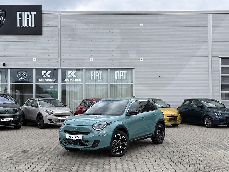 Fiat 600 (2026)  La Prima 1.2 Turbo Hybrid 145 - fotografie inzerátu