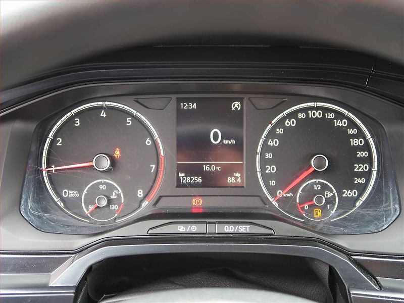 Volkswagen Polo (2019) 1.0 - fotka 11 z 16
