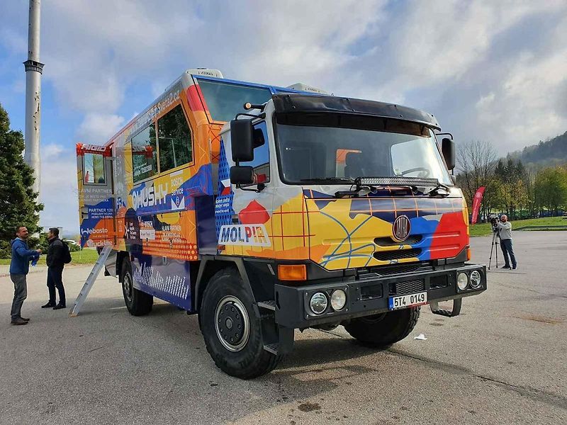 Speciál Tatra Terrn°1 byl v Kopřivnici v obložení novinářů.