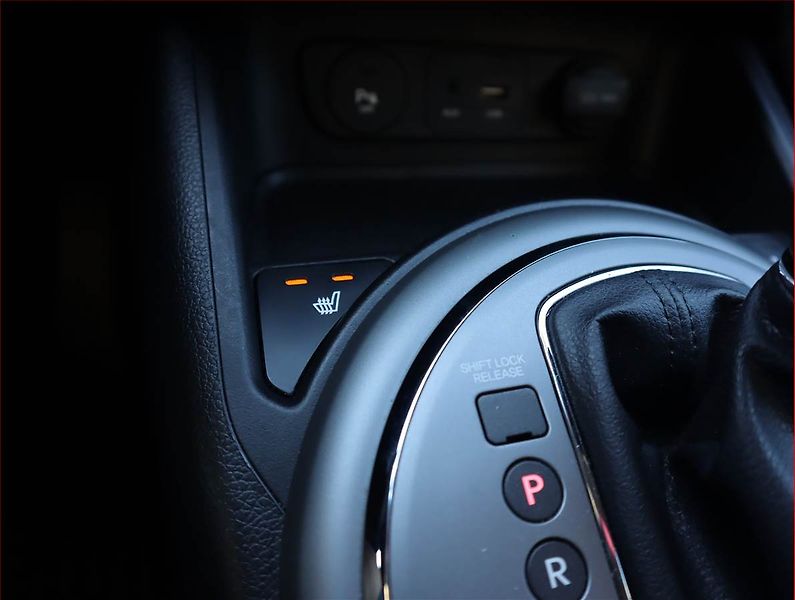 Kia Sportage (2015) 2.0 CRDi, 4X4, Automat - fotka 19 z 19