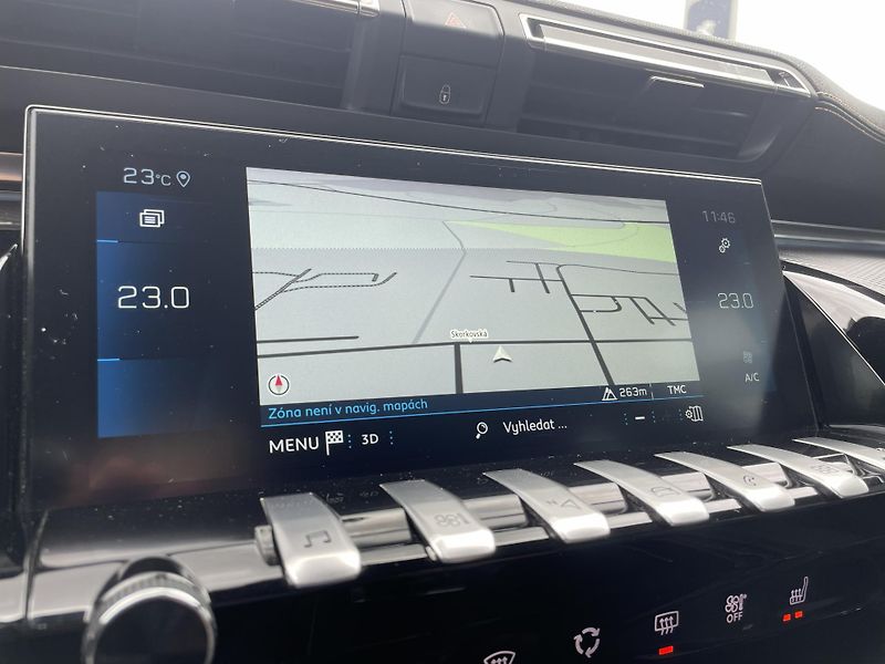 Peugeot 508 GT 1.6 PT 133 kW - fotka 18 z 33